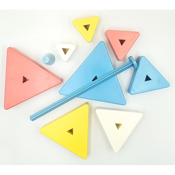 10 Vintage Developing Logic Toy Triangular multicolor PYRAMID USSR 1980s.jpg