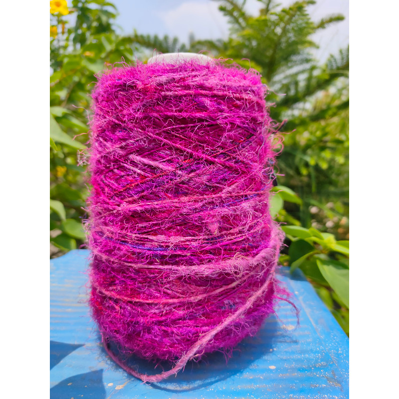 Recycle sari silk Yarn Prime - Pink (8).jpg