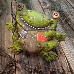 Cheerful green frog hanging decor