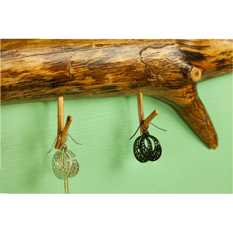Organizer for necklace 2.jpg