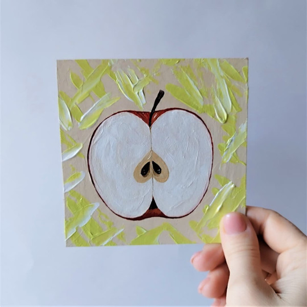 Handwritten-half-apple-by-acrylic-paints-3.jpg