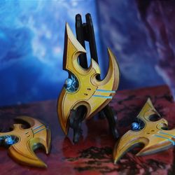 Protoss emblem magnet (Starcraft)