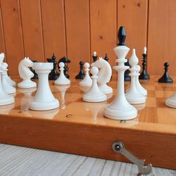 Soviet chess set: wooden chess folding board - plastic chess pieces black white