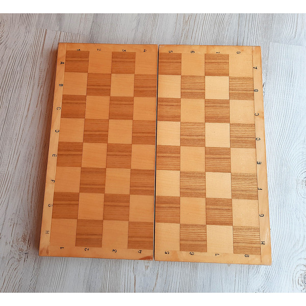 wood_plastic_chess4.jpg