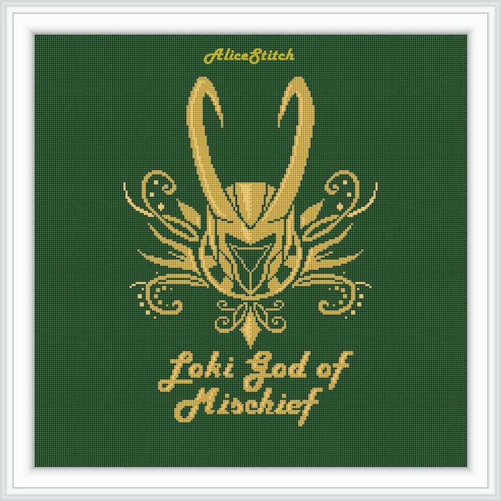 Loki_Helmet_Green_background_e2.jpg