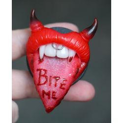 Phone grip Red vampire lips