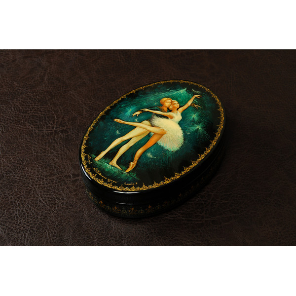 Hand-painted Ballet Lacquer Box
