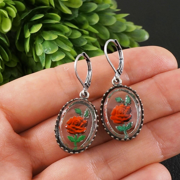 vintage-glass-intaglio-red-rose-flower-intaglio-floral-cameo-oval-silver-earrings-jewelry