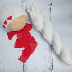 White bonnet with red hearts, romper, wrap. Newborn photo props. Valentine's Day
