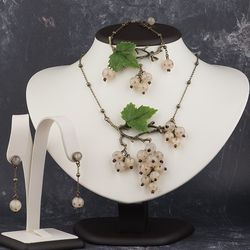 Jewelry set with white currant berries on bronze branches and chains Stud earrings Adjustable jewelry