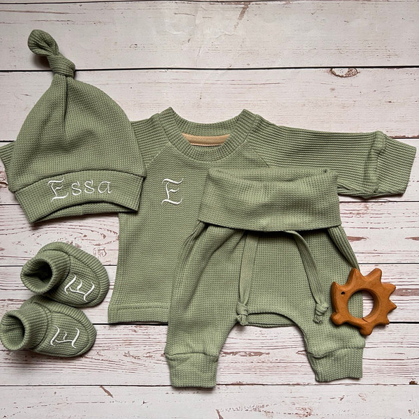 Sage-green-organic-baby-clothes-Minimalist-baby-outfit-as-Baby-shower-gift-ideas-7.jpg