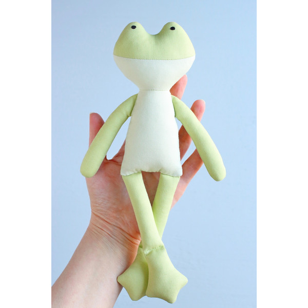 frog-doll-sewing-pattern-2.JPG