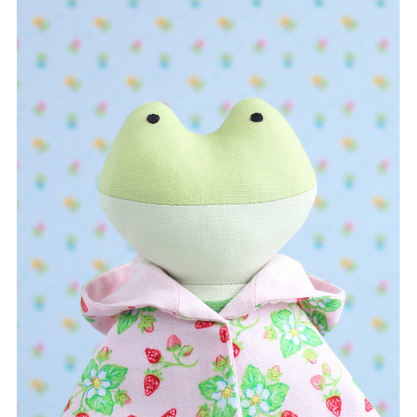 frog-doll-sewing-pattern-6.JPG
