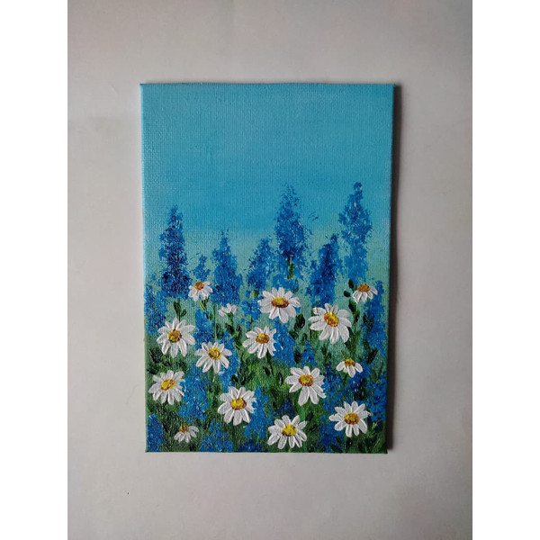 Handwritten-meadow-daisies-wildflowers-landscape-by-acrylic-paints-3.jpg