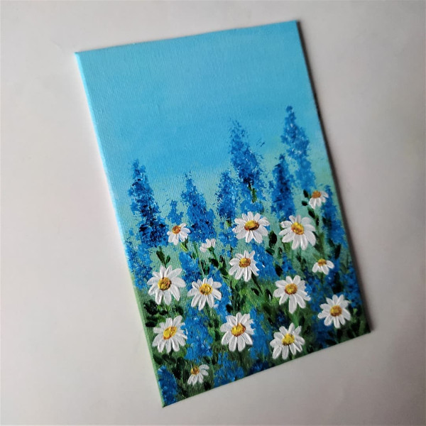 Handwritten-meadow-daisies-wildflowers-landscape-by-acrylic-paints-10.jpg