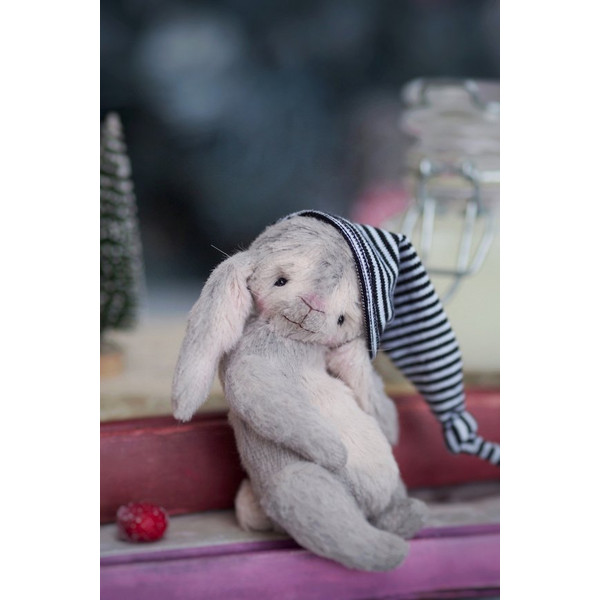 cute-handmade-bunny-alan-by-tamara-chernova.jpg