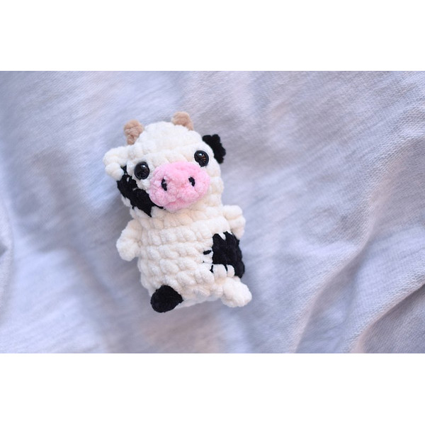 cow-hanging-toy
