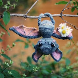 Crochet pattern bat amigurumi Halloween toy, PDF Digital Download, DIY cute bat, English & German language
