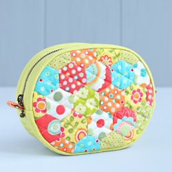PDF Oval Quilted Pouch Sewing Pattern
