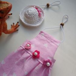 Pink Hearts Bearded Dragon Dress and Hat, Beardie Dress, Bearded Dragon Clothing, dress for small pet, rat dress