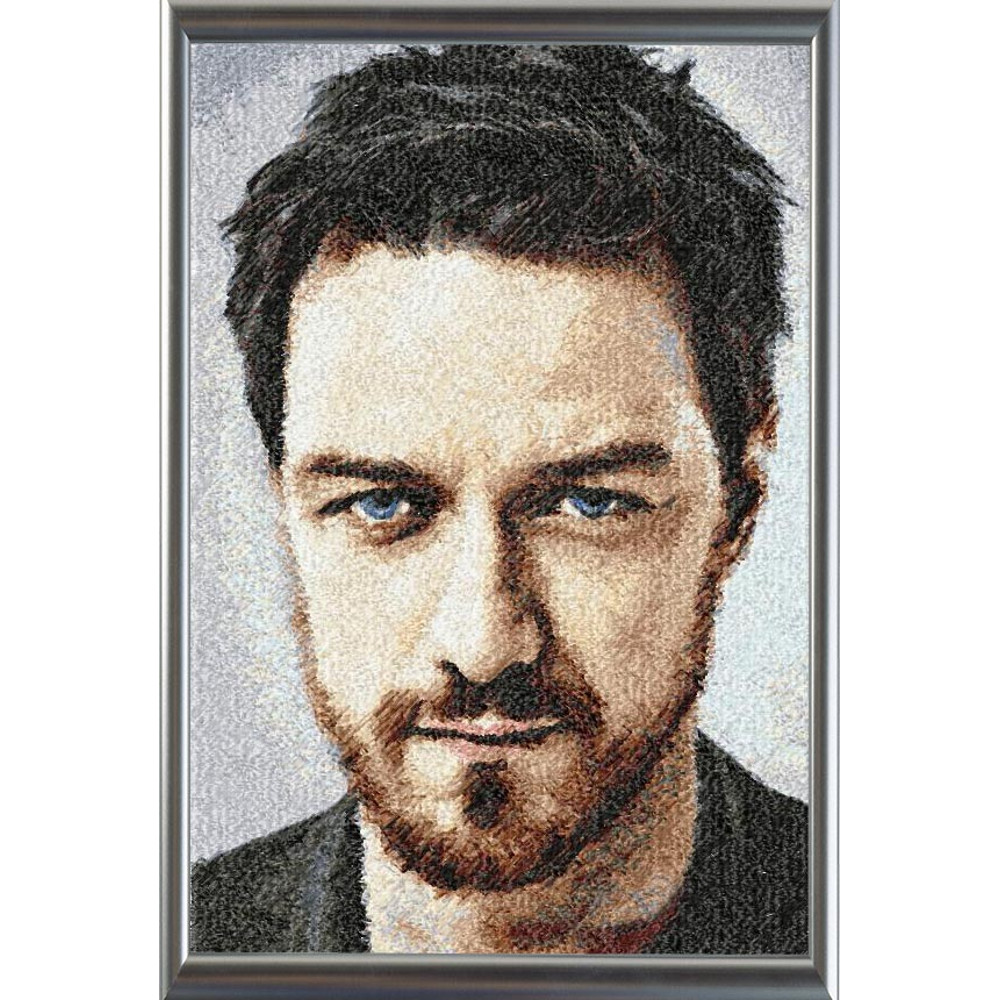 James McAvoy.jpg