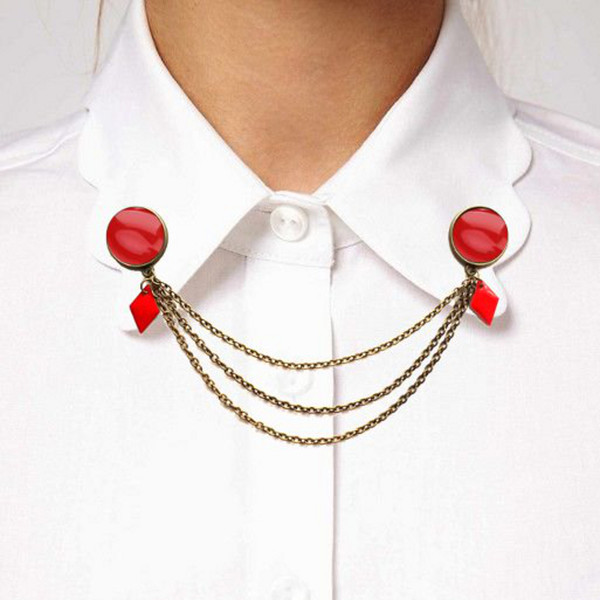 Red brooch, Red collar pin.jpg