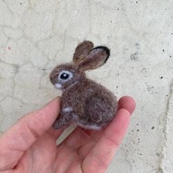 Miniature brown bunny figurine Needle felted rabbit replica for dollhouse Realistic wool hare ornament Fairy garden