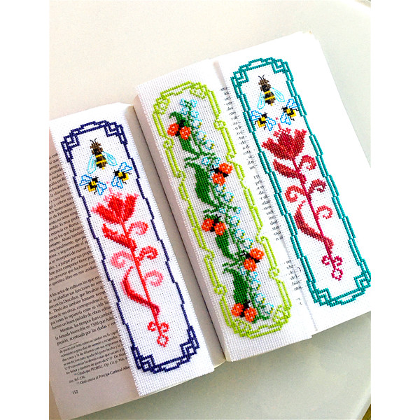 Копия Spring bookmarks trio new.jpg