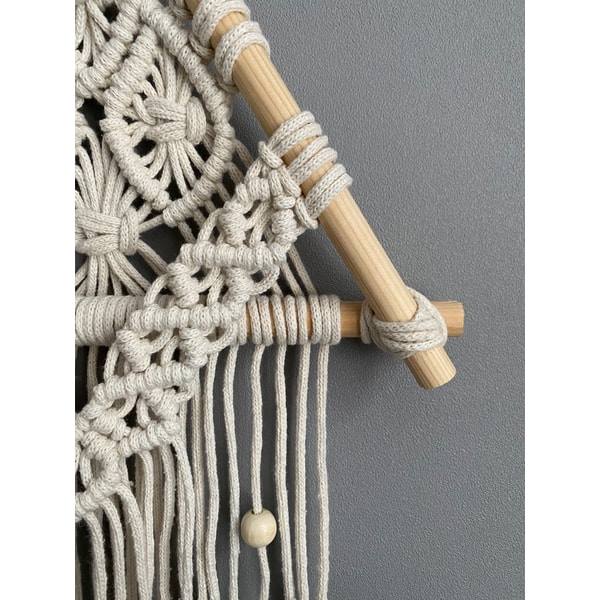 Macrame Triangle Pattern PDF, Triangular Dream Catcher tutor | Inspire ...