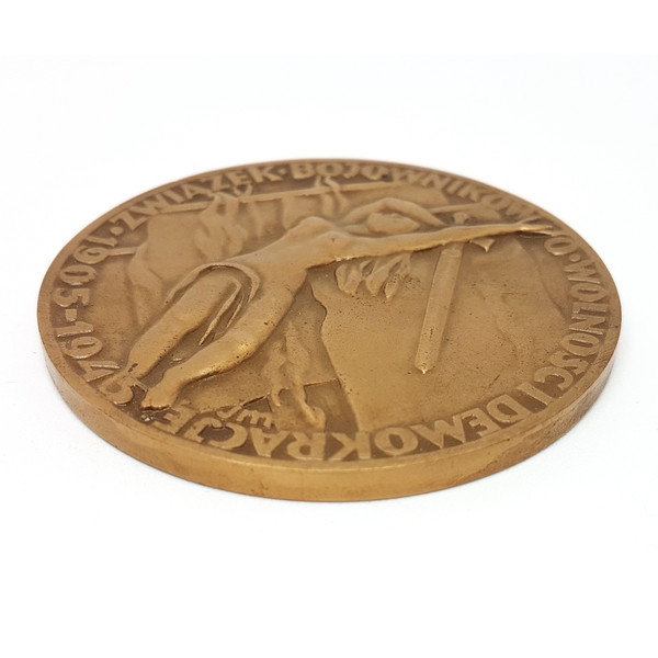 5 Commemorative Table Medal Association of Fighters for Freedom and Democracy 1905-1945.jpg