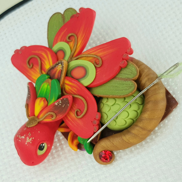 Needle Minder Dragon Avocado for Fantasy Cross Stitch 7.jpg