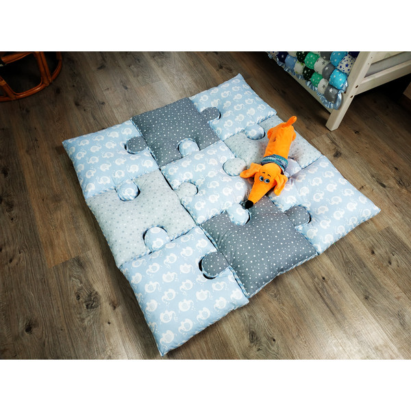 baby floor mat.jpg