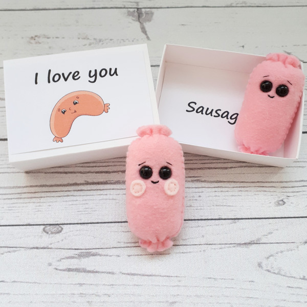 Sausage-funny-I-love-you-card