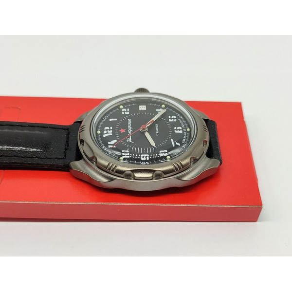 Titanium-mechanical-watch-Vostok-Komandirskie-2414-216186-3