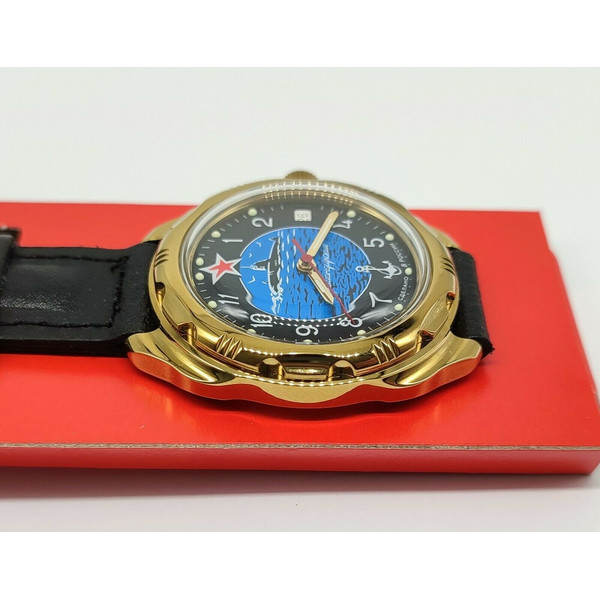Gold-mechanical-watch-Vostok-Komandirskie-Submarine-red-star-219163-4
