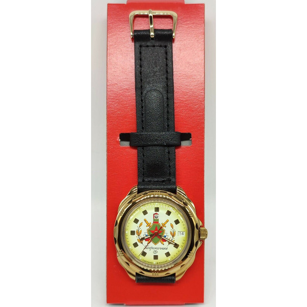 Vostok-Komandirskie-Gold-mechanical-watch-Pogranichnie-Border-Troops-219553-3
