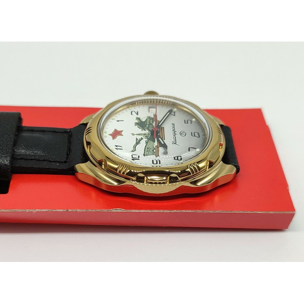 Vostok-Komandirskie-Gold-mechanical-watch-Combined-Arms-219823-4