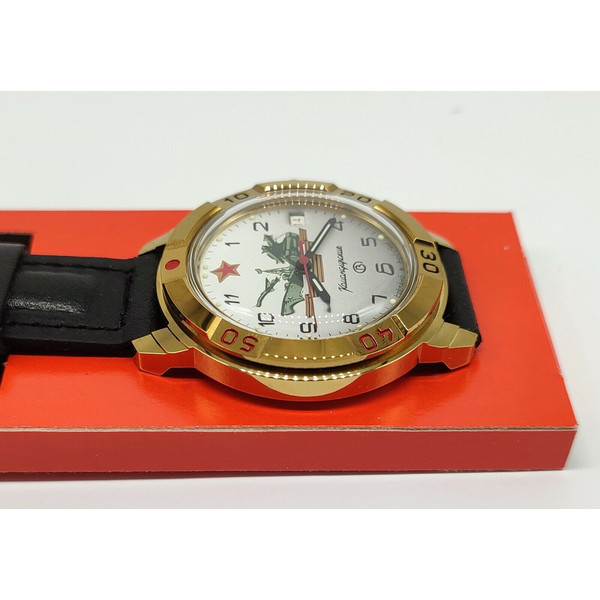 Vostok-Komandirskie-Gold-mechanical-watch-Combined-Arms-439823-4