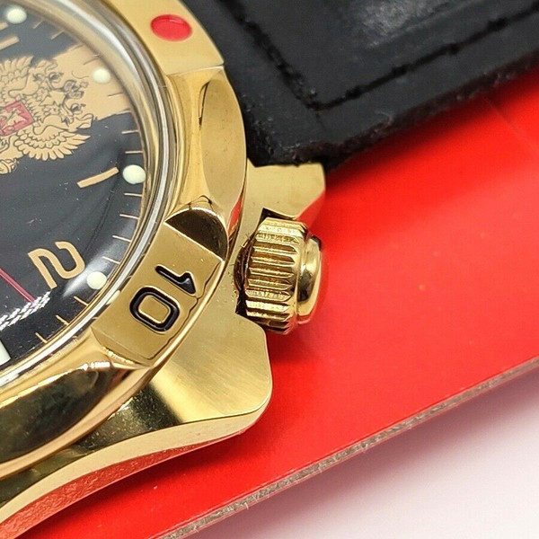 Gold-mechanical-watch-Vostok-Komandirskie-539792-4