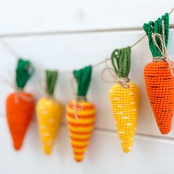 Carrots garland,spring garland, mini carrots, cottagecore decor,wall decor