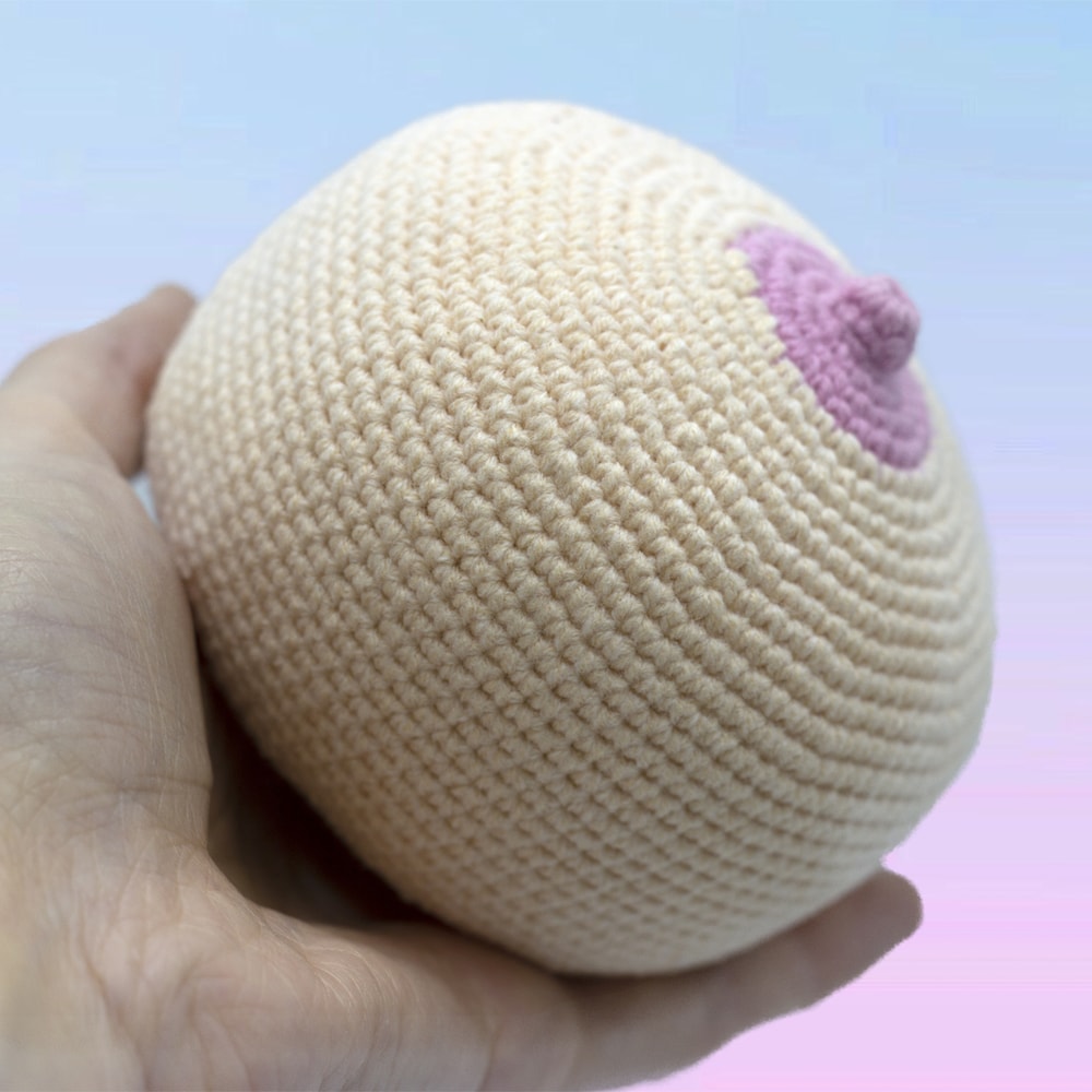 Breast_feeding_medical_boobs_fake_for_gynecologist_lactation_anatomical_model_antenatal_teaching_aid_midwife_doula_gift_breast_prosthetic .jpg