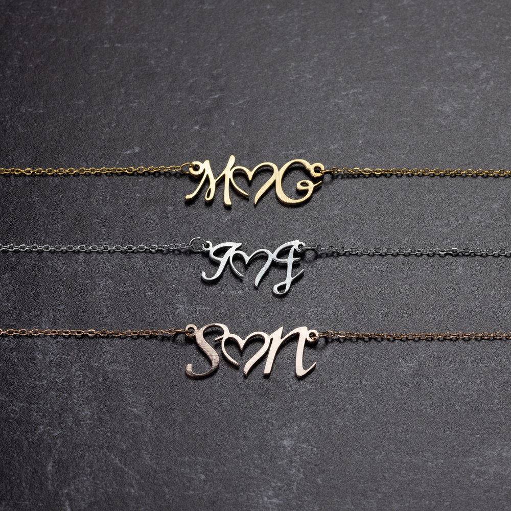Initial heart personalized custom necklace.jpg