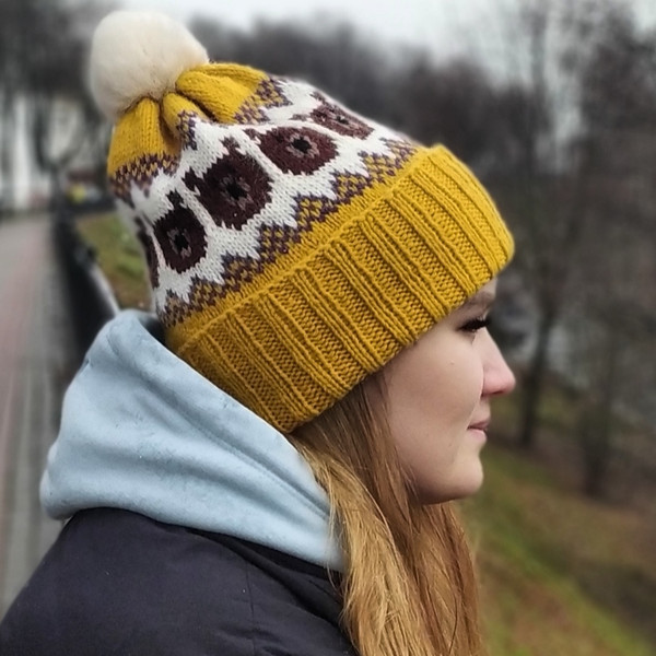 Warm-winter-yellow-knitted-hat-7.jpg