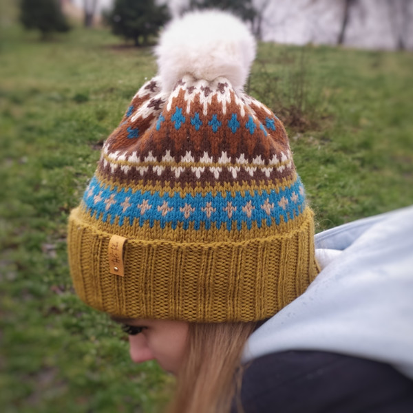 Warm-handmade-jacquard-knitted-hat-2