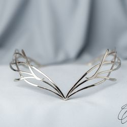 Tiara for wood nymph from branches and leaves, Crown of Forest dryad, Silver diadem, fantasy fairy elven Princess, Indis