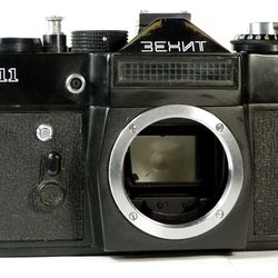 Zenit 11 body USSR SLR 35mm film camera KMZ M42 mount