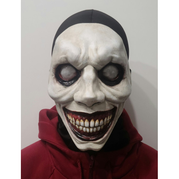 Horror mask.jpg