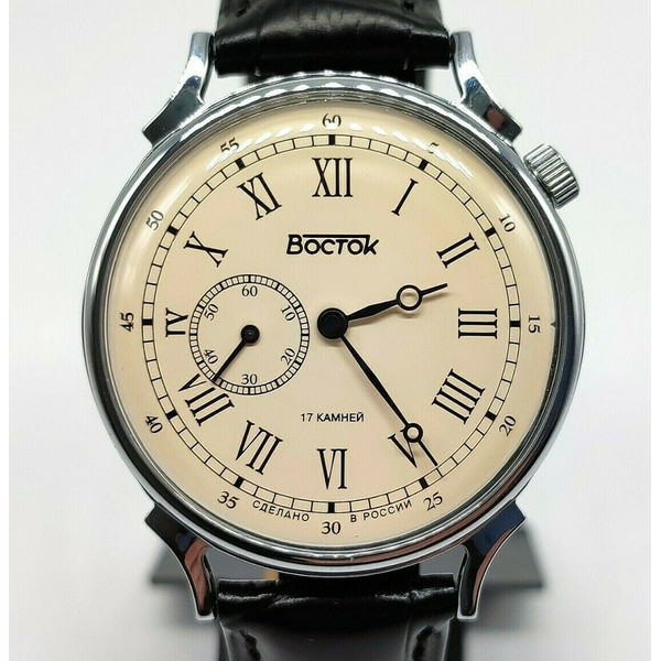 Vintage-style-Classic-mechanical-watch-Vostok-2403-Beige-dial-Shifted-second-hand-581883-1