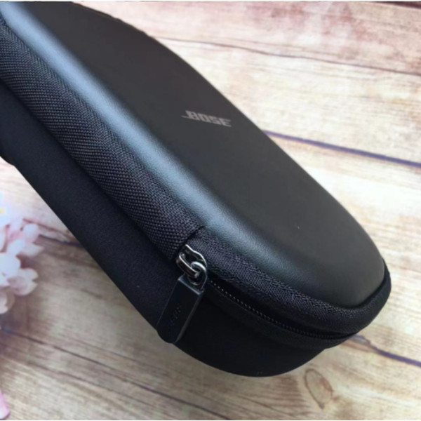 Bose best sale qc35 case