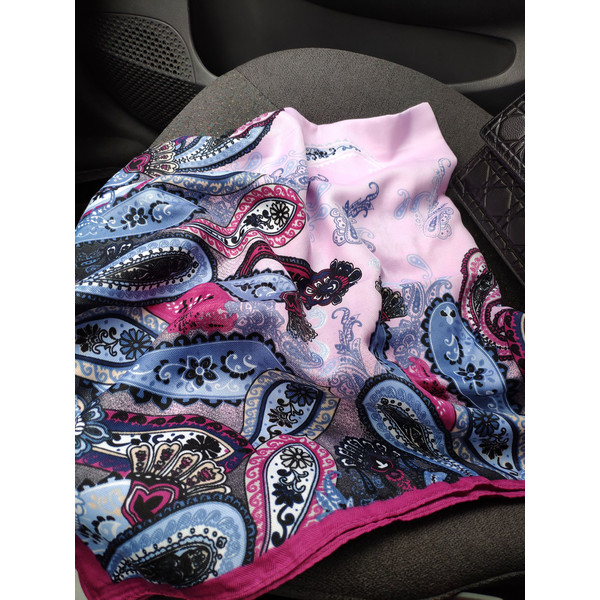 paisley scarf pink (5).jpg